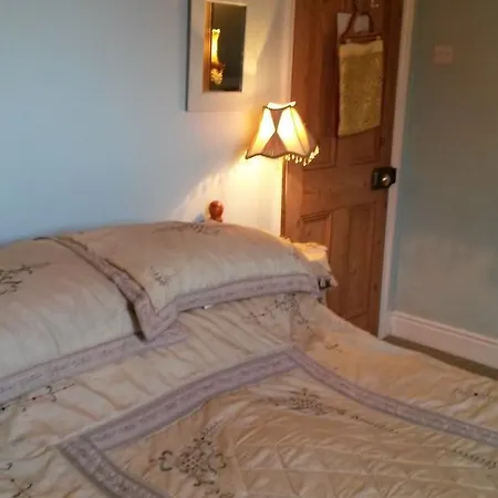 Bed & Breakfast Riverview 3*